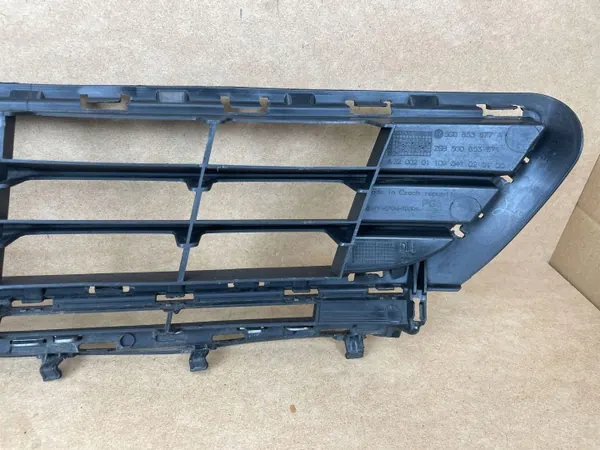 Ristikko OEM 5G0853677A Etupuskuri VW Golf 7 image 9