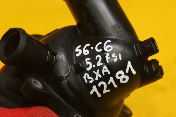 Vattenpump Hölje S6 C6 5.2 FSI BXA 079121012D image 10