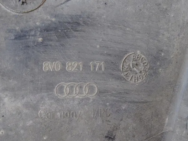 AUDI A3 8V Left Front Wheel Arch 8V0821171 image 10