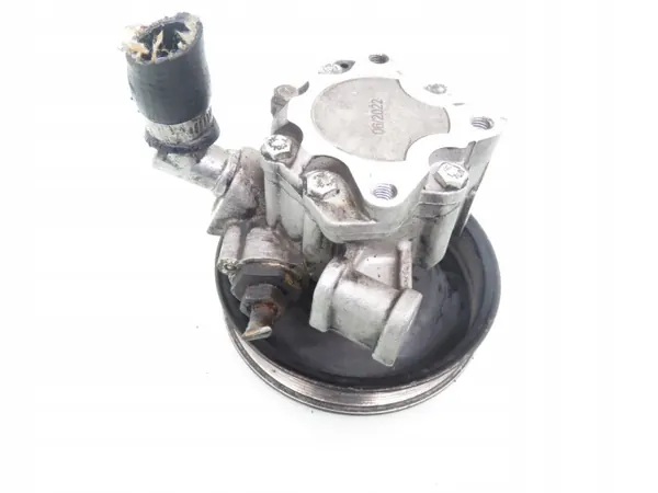 Ohjaustehostimen pumppu Mercedes Vito 638 112 CDI OEM A1118325 image 3