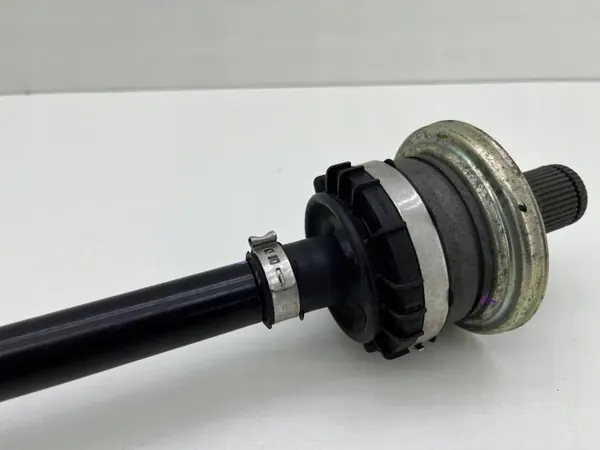 Audi A3 8Y RS3 rechter achter halfas OEM 5WA501204A image 3