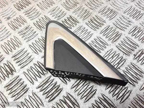 2023 Mitsubishi Eclipse Cross Garniture de pilier 7407a351 image 2