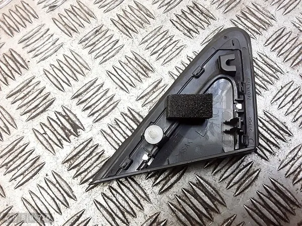 2023 Mitsubishi Eclipse Cross Garniture de pilier 7407a351 image 3