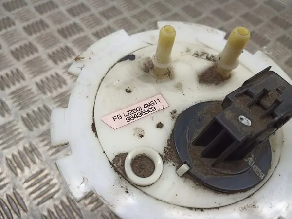 Brandstofpomp Chevrolet Lacetti 1.6 2005 OEM 96495969 image 3