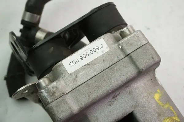 Brandstofdrukregelaar VW Skoda Seat Audi 5Q0906011B image 6