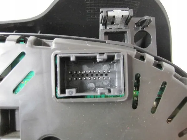 Cuadro de instrumentos Alfa Romeo Giulietta OEM 50528271 image 6