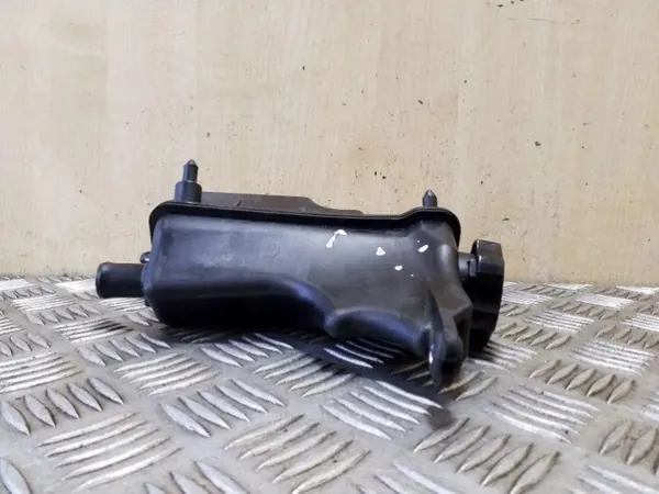 Réservoir direction assistée OEM 13331244 Chevrolet image 4