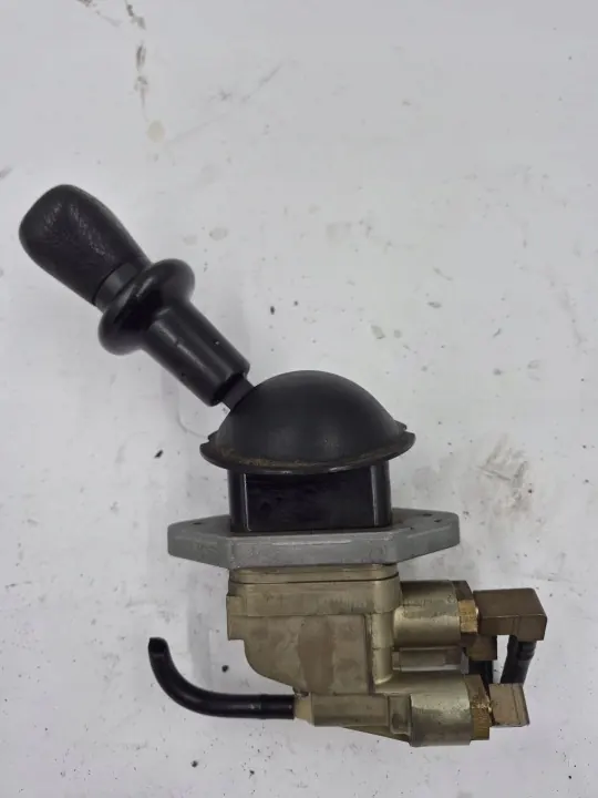 Handbremshebelventil OEM DPM90DSX für DAF XF image 3