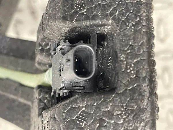 Stoßfänger-Absorber vorne OEM 5A61B80 mit Sensoren image 10