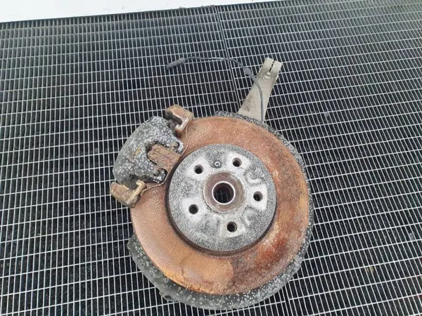 Cubo Dianteiro Direito OEM AUST131746 BMW 5 F10 image 2