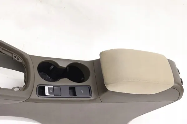 Apoio de braço túnel central Audi Q3 OEM 5778638 image 3