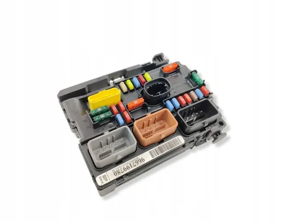 Caixa Módulo BSM OEM 9667199780 para Peugeot Citroen image 2
