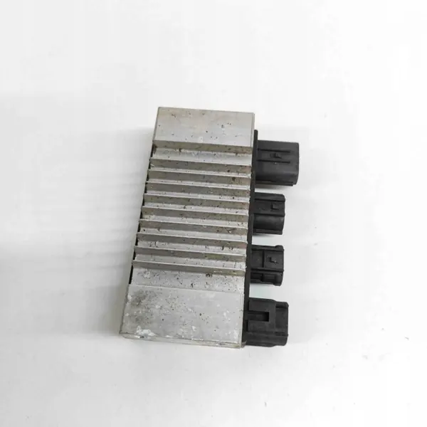 Toyota hehkutulppa OEM 285510E010 Hilux 2.4L diesel image 3