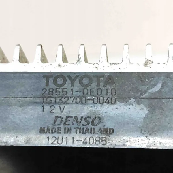 Toyota hehkutulppa OEM 285510E010 Hilux 2.4L diesel image 6