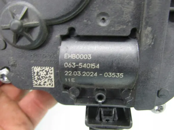 Kia Thermostatgehäuse OEM 063-540154 Gebraucht image 9