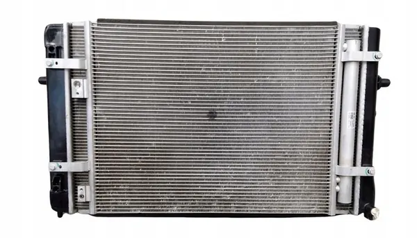 Radiador completo Kia Ceed 1.6 GDI Híbrido 2019- image 2