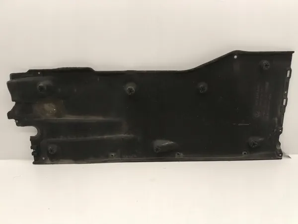 Vänster underkörningsskydd VW Passat B8 Highline 2015- image 2