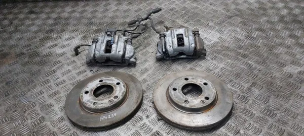 Mercedes OEM 260MM Voorremmen, Schijven, Blokken, Remklauwen image 2
