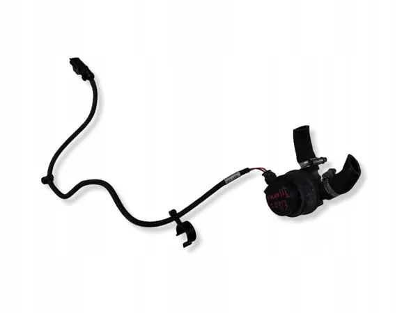 Pompe à liquide Volvo OE d'occasion OEM SKO106175 image 2