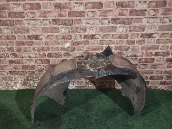 Opel Astra J Front Left Wheel Arch image 2