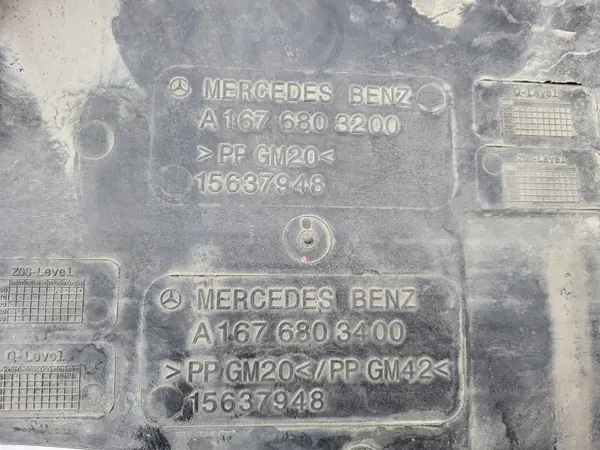 Front Right Undershield OEM 1676803200 Mercedes GLS image 3