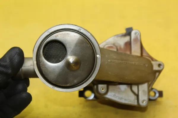 Öljypumppu SMOK Sharan 2.8 B AYL 021115109B image 2