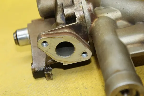 Öljypumppu SMOK Sharan 2.8 B AYL 021115109B image 6