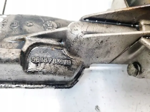 Öljypumppu OEM 9638783910 Peugeot 307 2.0L image 4