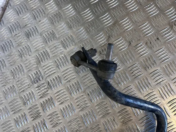 Volvo XC60 2019 Hintere Stabilisatorstange OEM 31387215 image 7