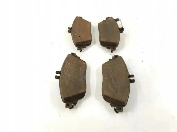Pastilhas de travão dianteiras OEM 0004203002 Mercedes CLA image 3