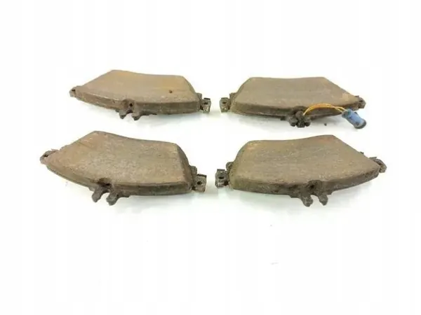 Pastilhas de travão dianteiras OEM 0004203002 Mercedes CLA image 4