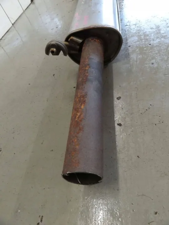 OEM OKL13886 Hyundai I30 III 2017 1.4 GDI Silenciador Central image 3