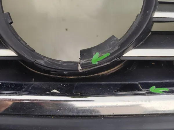 VW Passat B6 Grille 3C0853651D 3C0853651F image 8