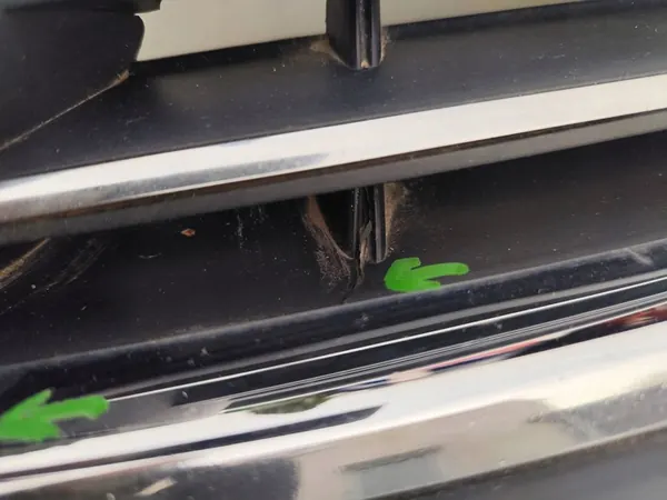 VW Passat B6 Grille 3C0853651D 3C0853651F image 9