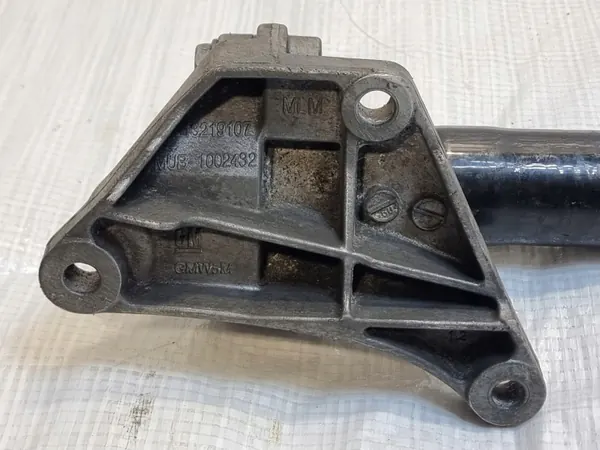 Opel Insignia A 2.0CDTI Halbwellenhalterung OEM 9186608 image 5