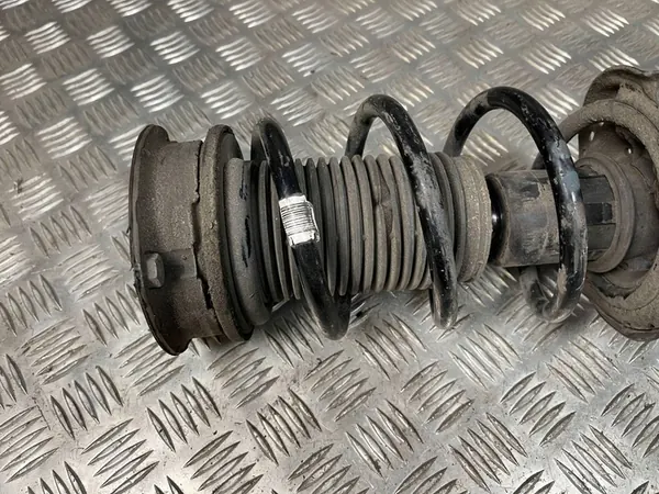 Ammortizzatore anteriore destro Audi A3 S3 8V 5Q0413031DF image 4