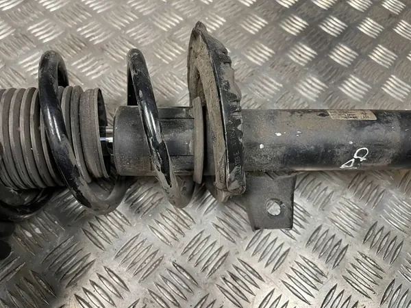 Ammortizzatore anteriore destro Audi A3 S3 8V 5Q0413031DF image 6