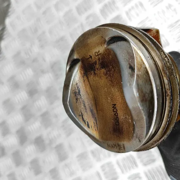 Kolv AUDI A5 CABRIO (8F7) 3.0L 245kW 2017 OEM 06E198401E image 5