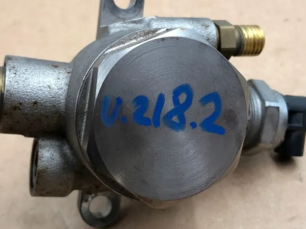 Polttoainepumppu Audi RS5 S4 S5 SQ5 Q7 Q8 OEM 06M 127 026 P image 10