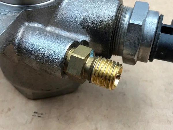 Polttoainepumppu Audi RS5 S4 S5 SQ5 Q7 Q8 OEM 06M 127 026 P image 7