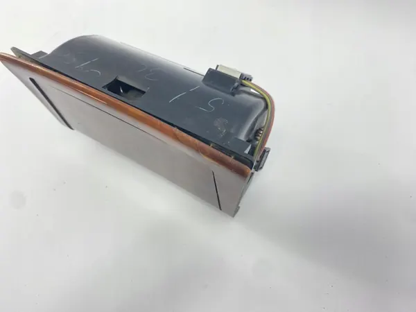 Voorste Asbak OEM POPIELNICZKA/SDV07621 Walnoot Mercedes W124 image 9