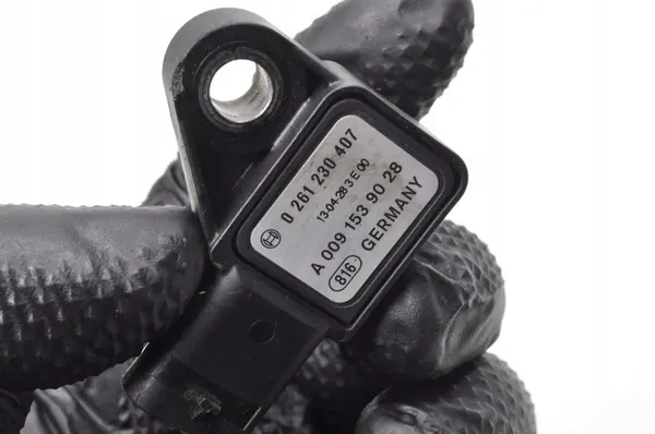 MERCEDES W176 1.8 CDI MAP SENSOR A0091539028 image 3