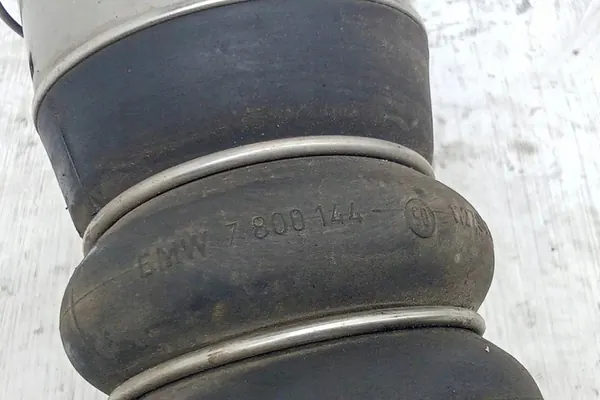 Tubería de intercooler BMW 5 (F10) 2.99L Diesel image 3