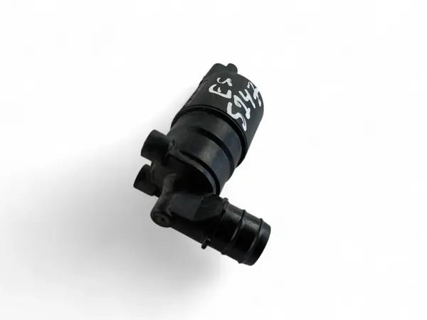 Toyota OE 853300H010 Framrutsprutarpump Begagnad image 3