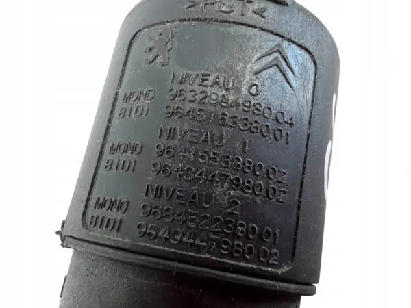 Toyota OE 853300H010 Framrutsprutarpump Begagnad image 6