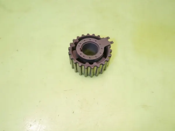 VW Crafter Pignon Pompe OEM 04L130101 - Occasion image 5