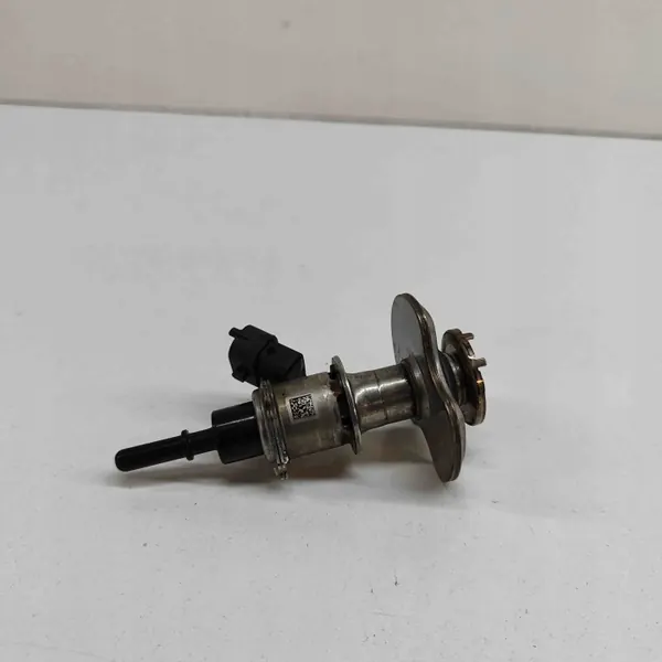 SEAT AdBlue-suutin OEM 7LA131113A - Käytetty image 4