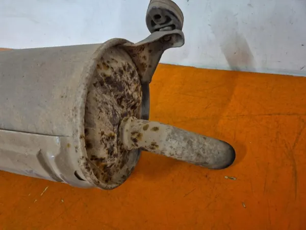 Silenciador de escape OEM Wrakomania-28923-U014 para Hyundai Getz image 8