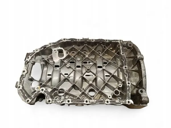 Cárter de aceite OEM 06J103503T para Audi Q3 8U - Usado image 2