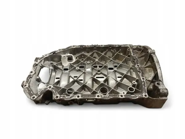 Cárter de aceite OEM 06J103503T para Audi Q3 8U - Usado image 7